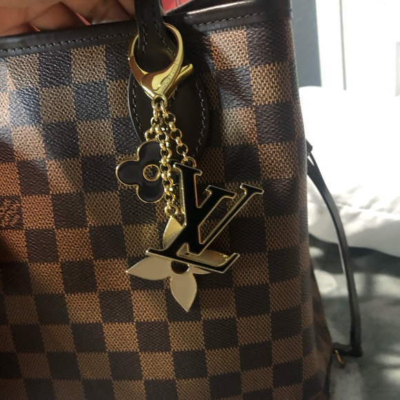 Fleur De Monogram Bag Charm - Picture 4 of 5